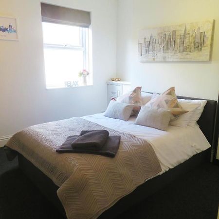 Entire 2 Bed Ground Floor Apartment Central But Quiet Newmarket  Exterior foto