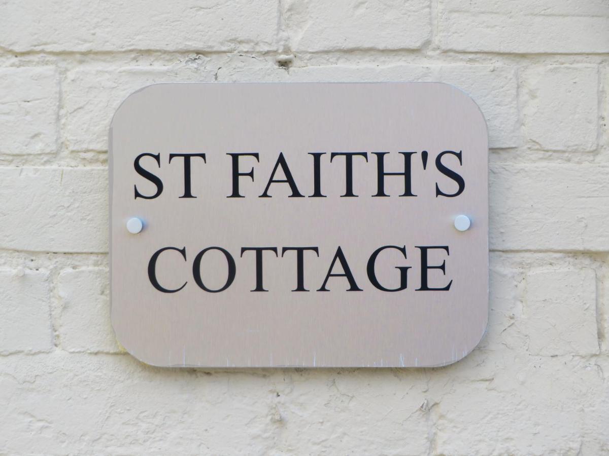 Entire 2 Bed Ground Floor Apartment Central But Quiet Newmarket  Exterior foto