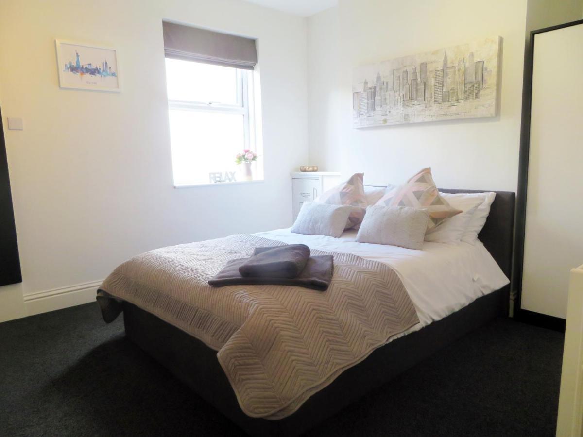 Entire 2 Bed Ground Floor Apartment Central But Quiet Newmarket  Exterior foto